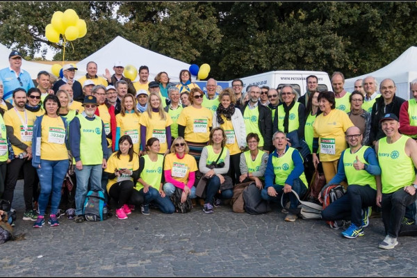 Rotary Maraton Budapest 2016: sikeres futóhétvége a RC Budapest Center szervezésében